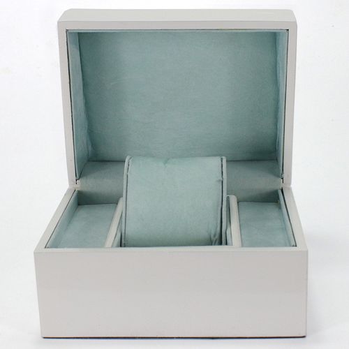 广州工厂订做****手表原装盒 白色喷漆木盒 珠宝首饰品包.